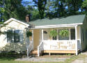 Cottage rental walking distance to downtown Hendersonville